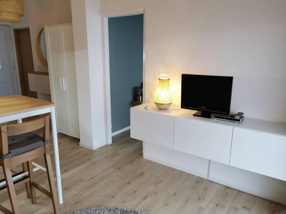 Ferienwohnung Mit 180° Meerblick Dobreć Exterior foto