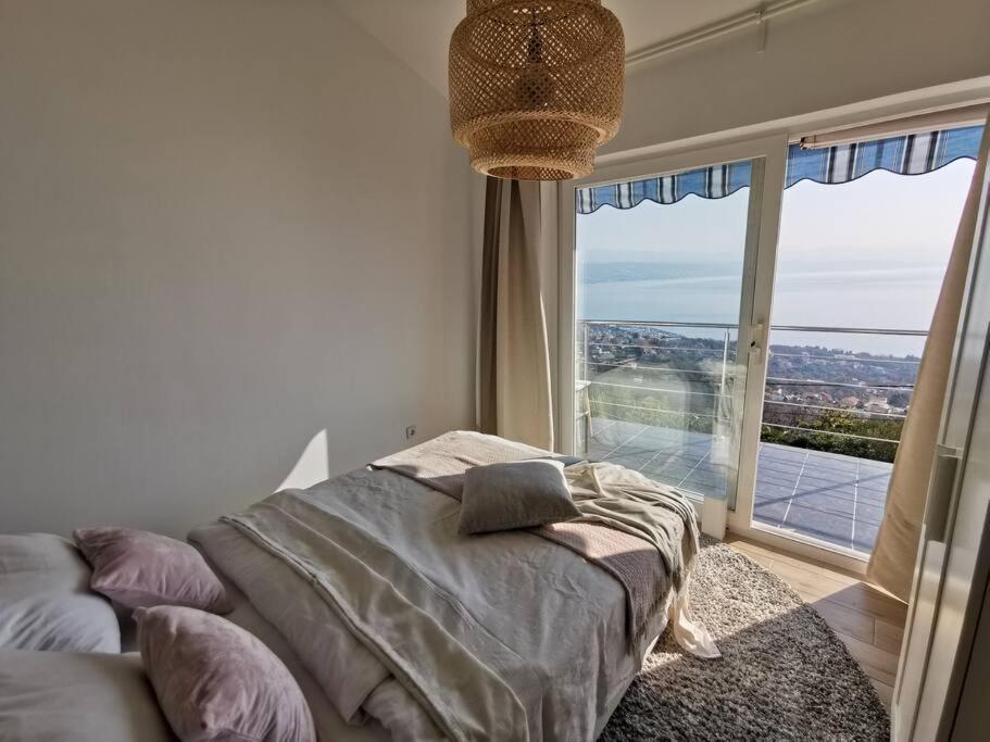 Ferienwohnung Mit 180° Meerblick Dobreć Exterior foto
