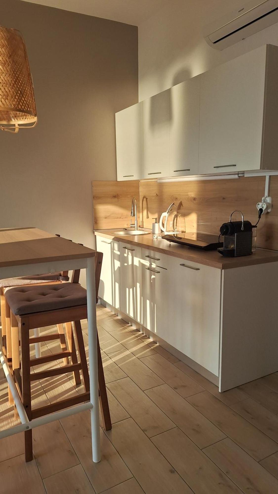 Ferienwohnung Mit 180° Meerblick Dobreć Exterior foto