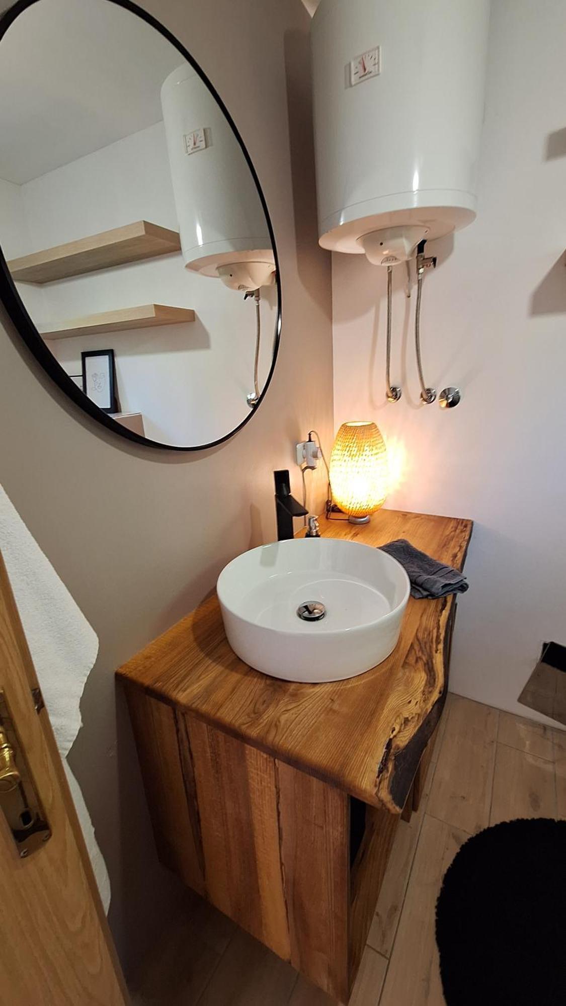 Ferienwohnung Mit 180° Meerblick Dobreć Exterior foto